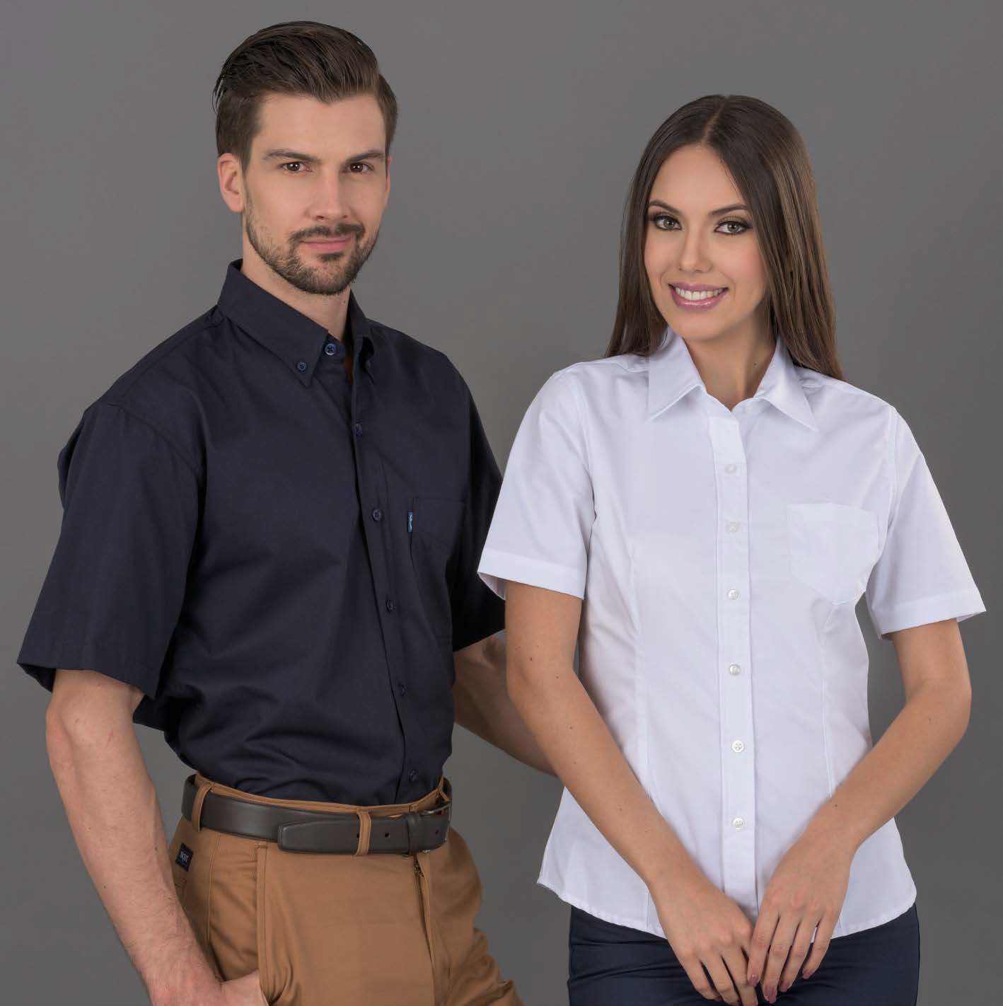 Uniformes Dacache: Camisas, Blusas y Pantalones que brindan la mejor imagen empresarial.
